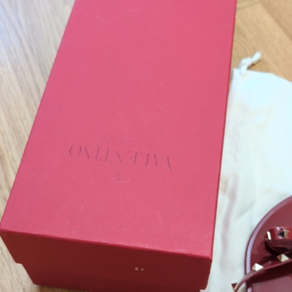 Valentino Red Studded Bow Sandals - Picture 7 of 8